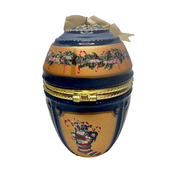 Imperial Nutcracker Porcelain Christmas Egg Gold Label Music Box Ornament WORKS - Picture 9 of 15